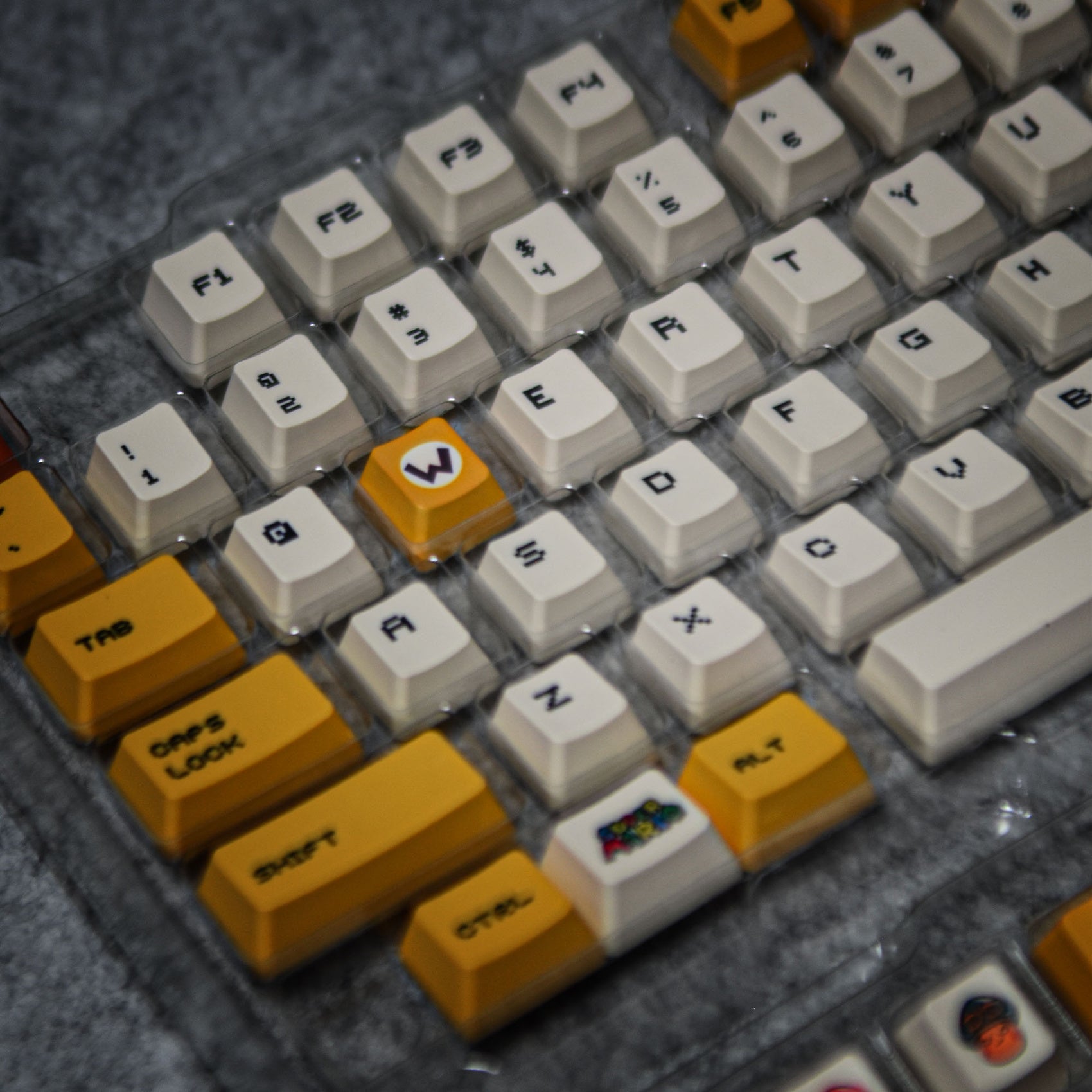 Yellow Mario Theme Keycaps – 123 Keys | OEM Profile • PBT