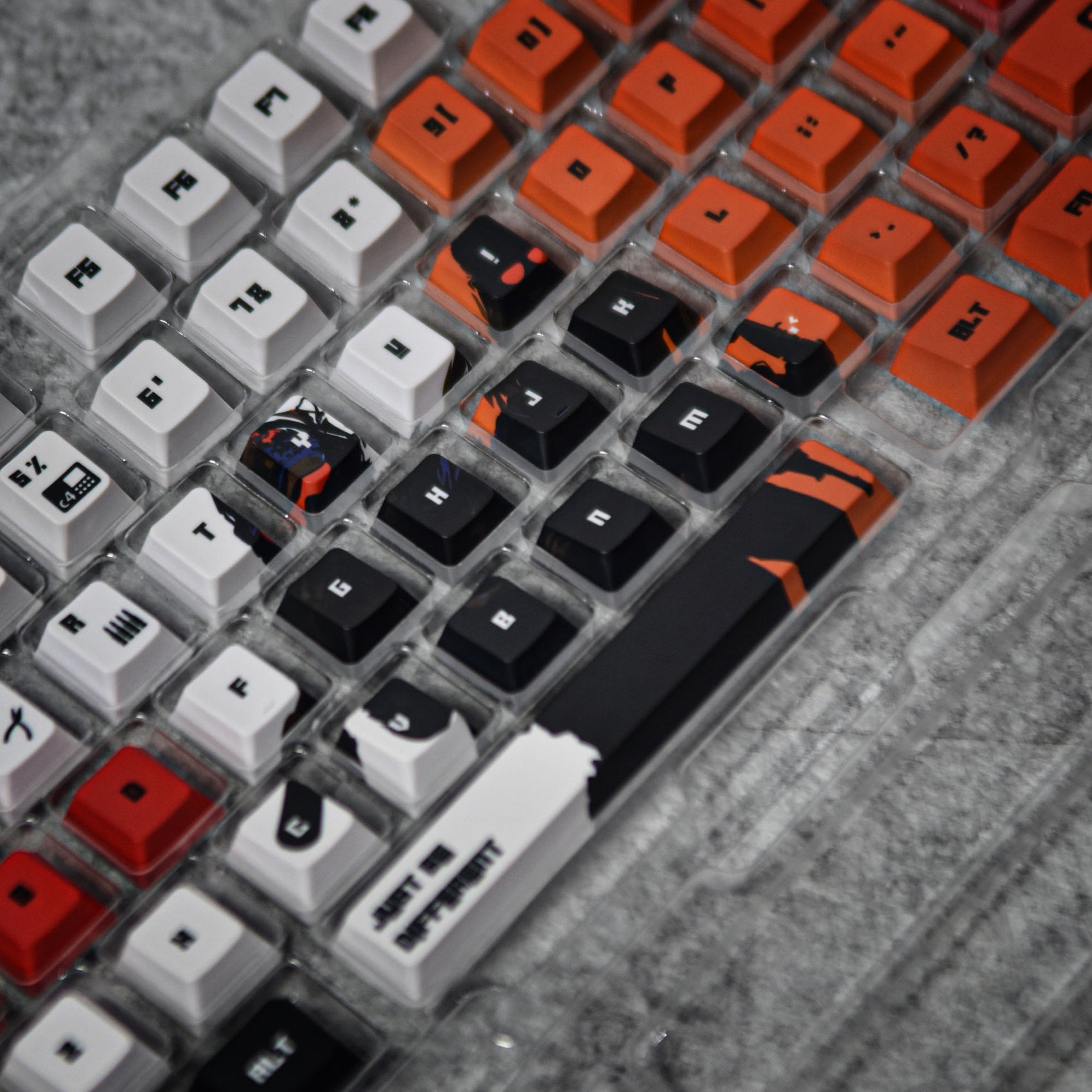 CS2 Theme Keycaps – 87 Keys | OEM • PBT
