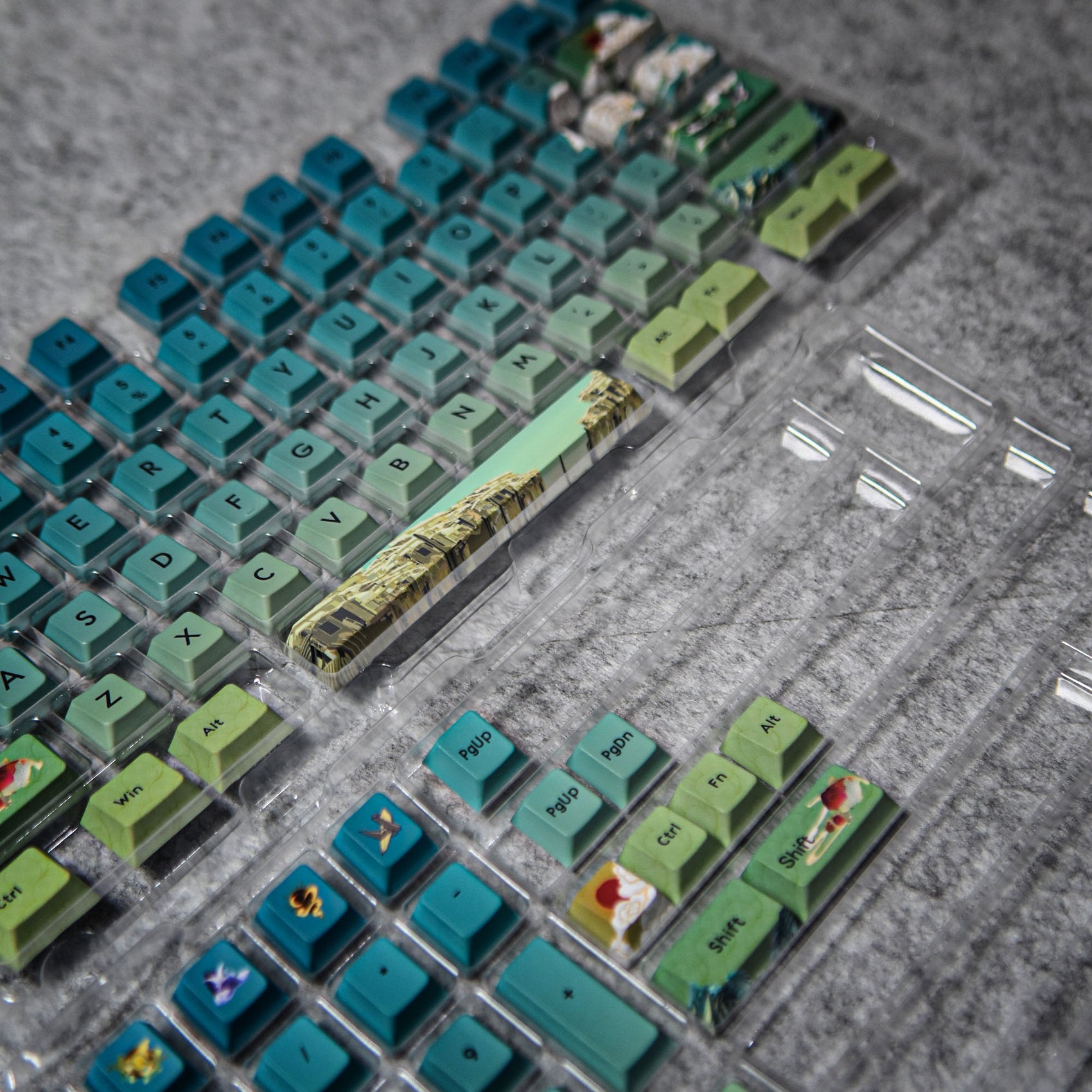 Shanheshejitu Zhnegqing Theme Keycaps – 124 Keys | Cherry Profile • PBT