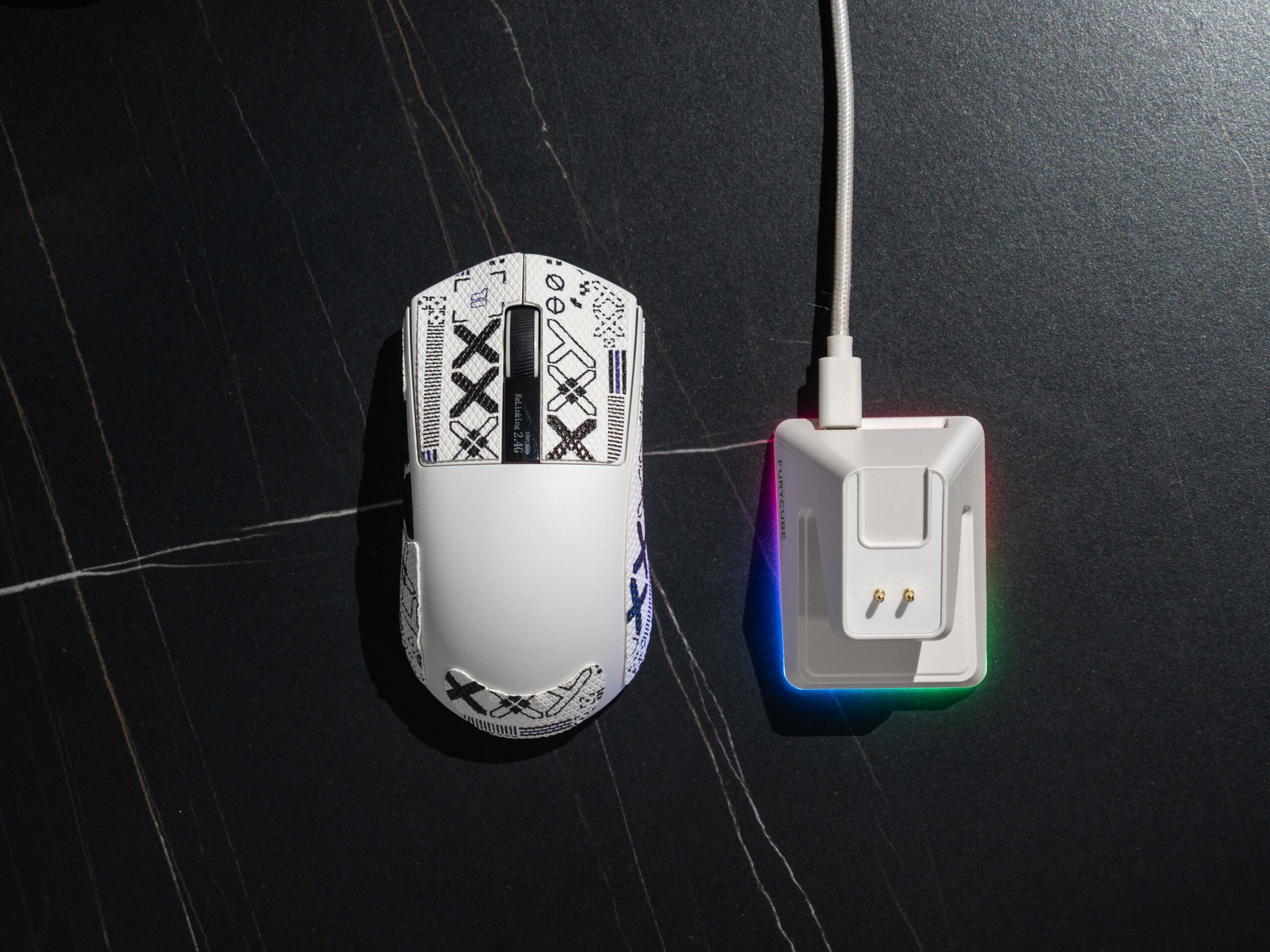 M4G × FuryCube G9 — Ultra Lightweight Wireless Gaming Mouse (white) – Image 7