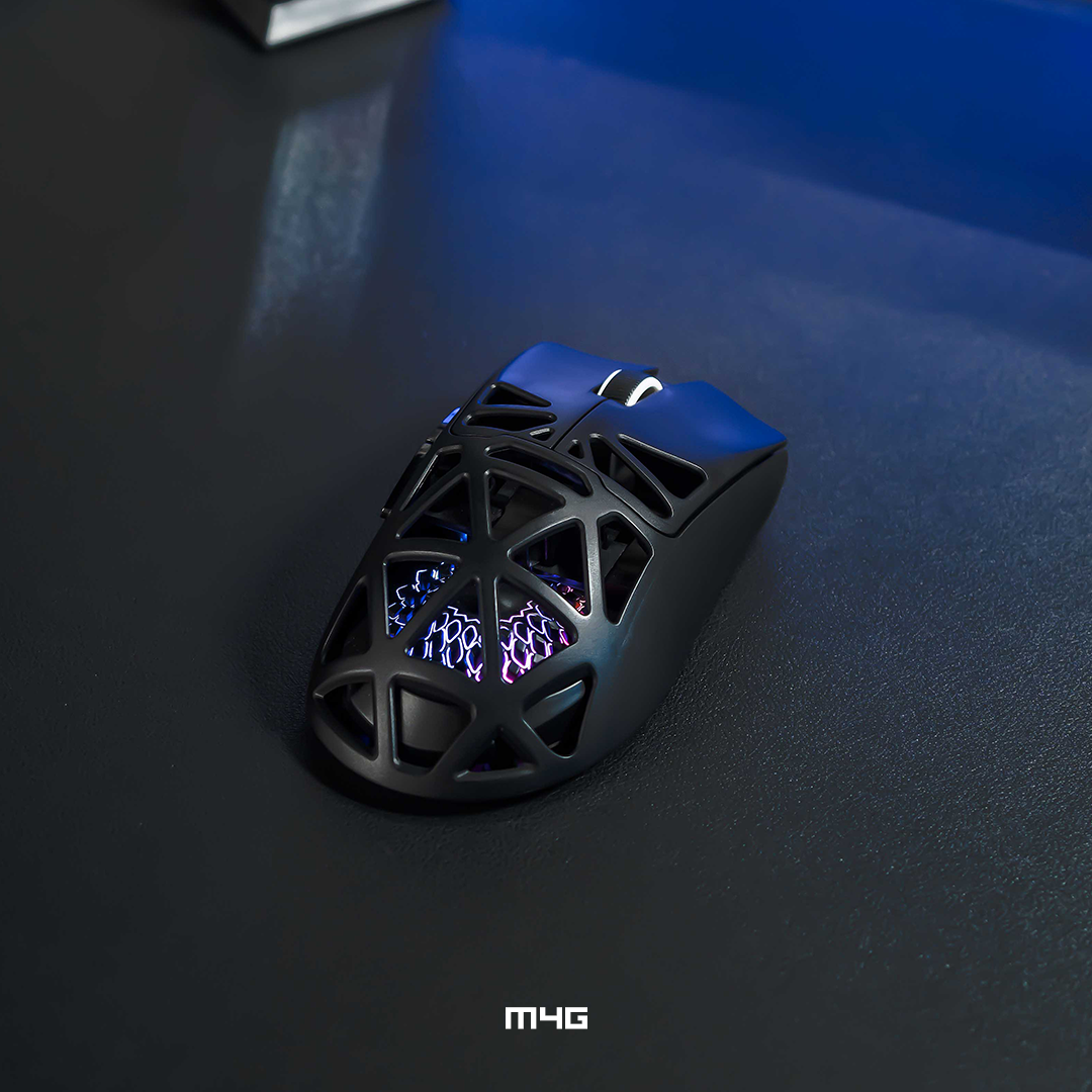 M4G × FuryCube G11 (BK-V2) — Ultra Lightweight Wireless Gaming Mouse (Black Mat) – Image 3