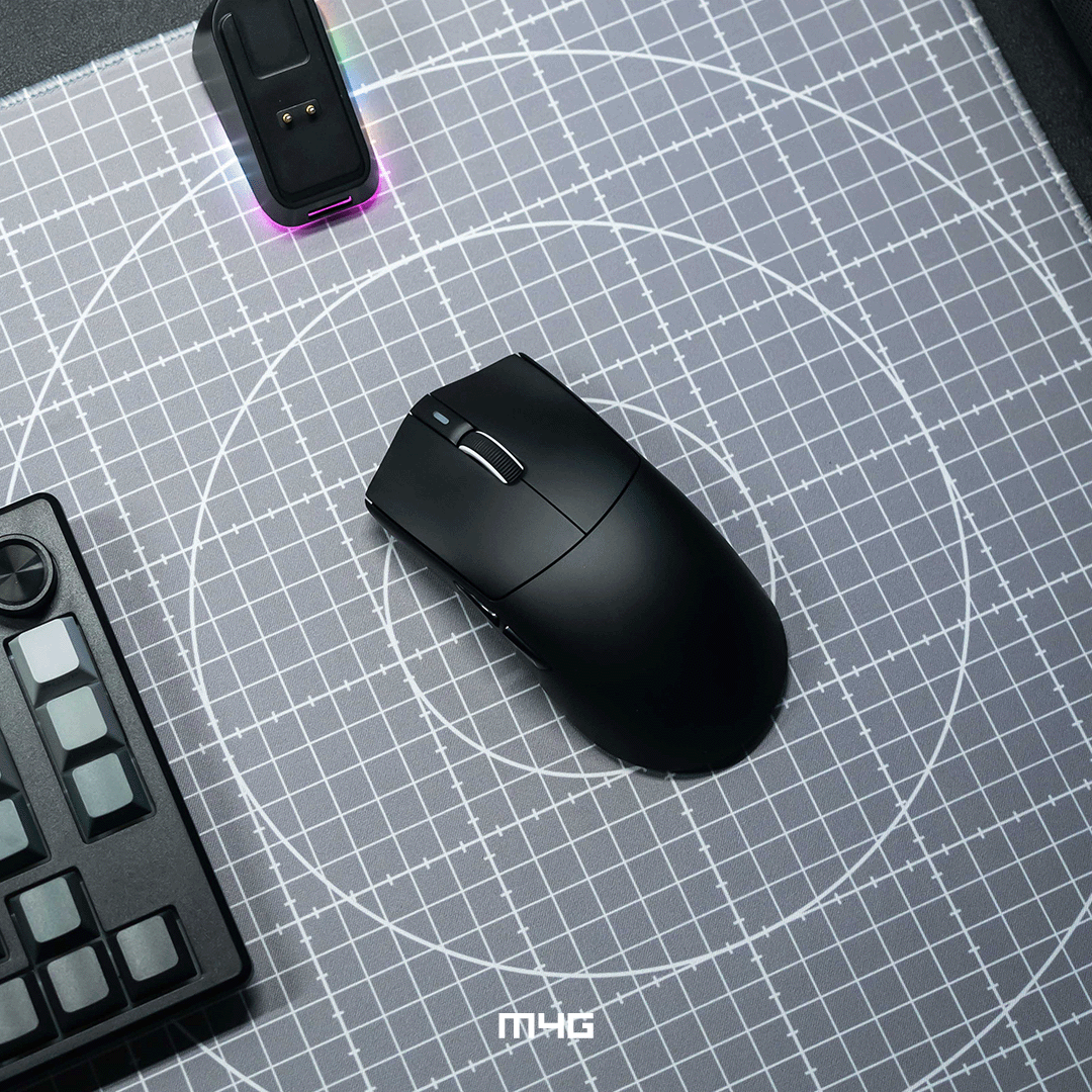 M4G × FuryCube G16 Pro — Ultra Lightweight Wireless Gaming Mouse (Black) – Image 3