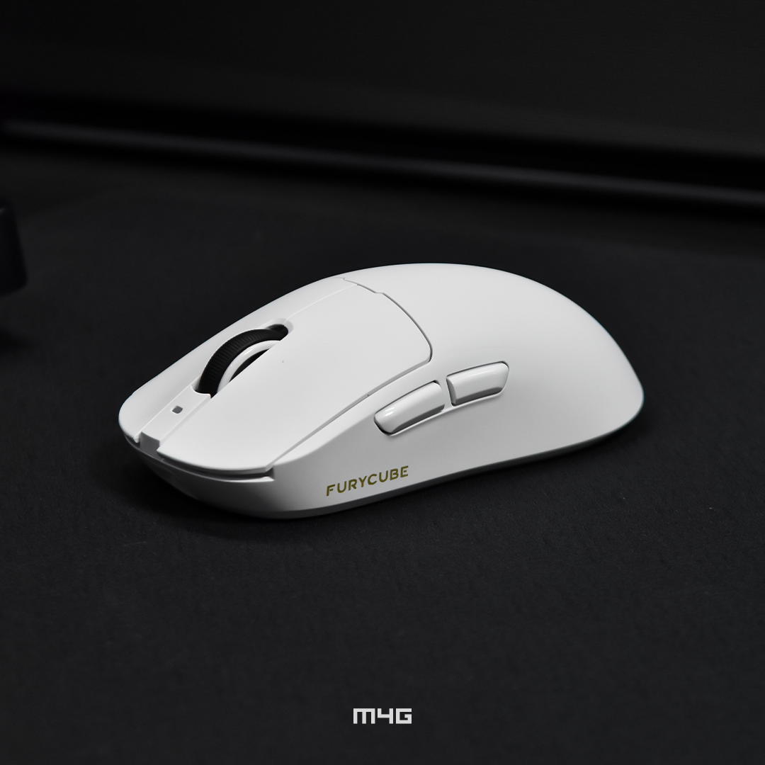 M4G × FuryCube R7 Pro — Wireless Gaming Mouse (White) – Image 6